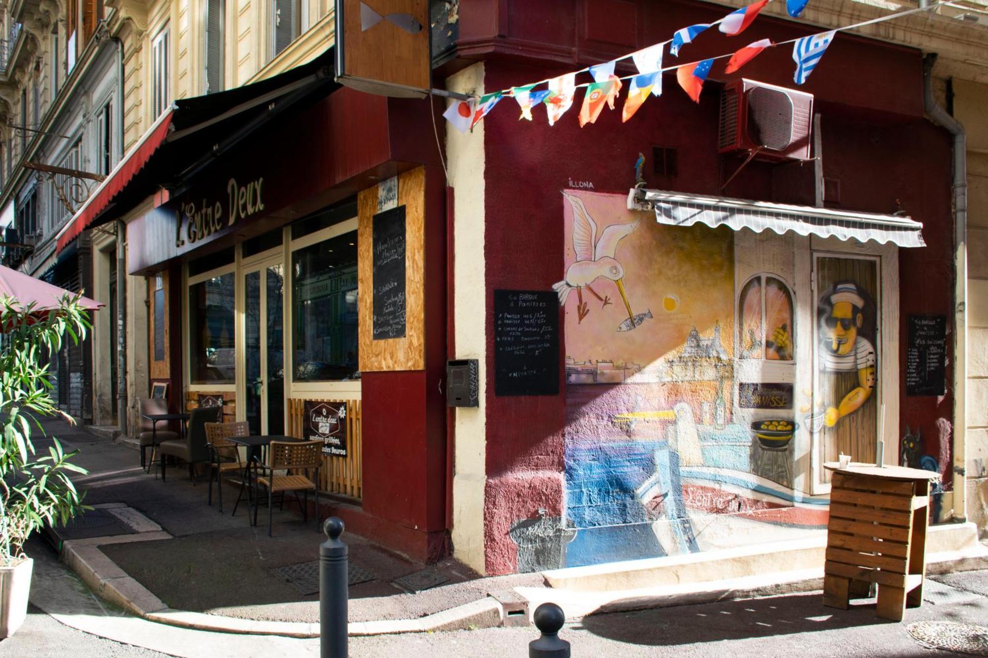 Апартаменты La Boheme Au Vieux-Port Марсель Экстерьер фото